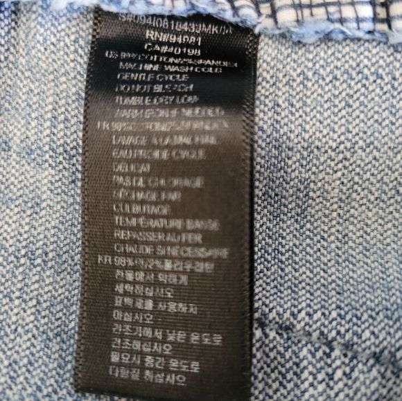 BUNDLE OF THREE PAIRS OF SHORTS/BERMUDAS (SIZE 2/26) - Picture 11 of 11